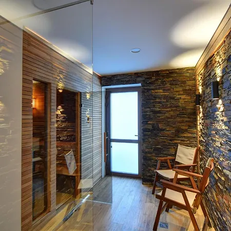 Apartment Rasola *