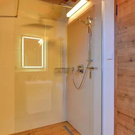 Apartment Rasola